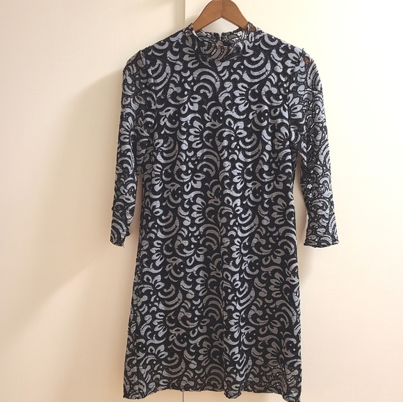 Dex Lace Dress - Picture 1 of 5